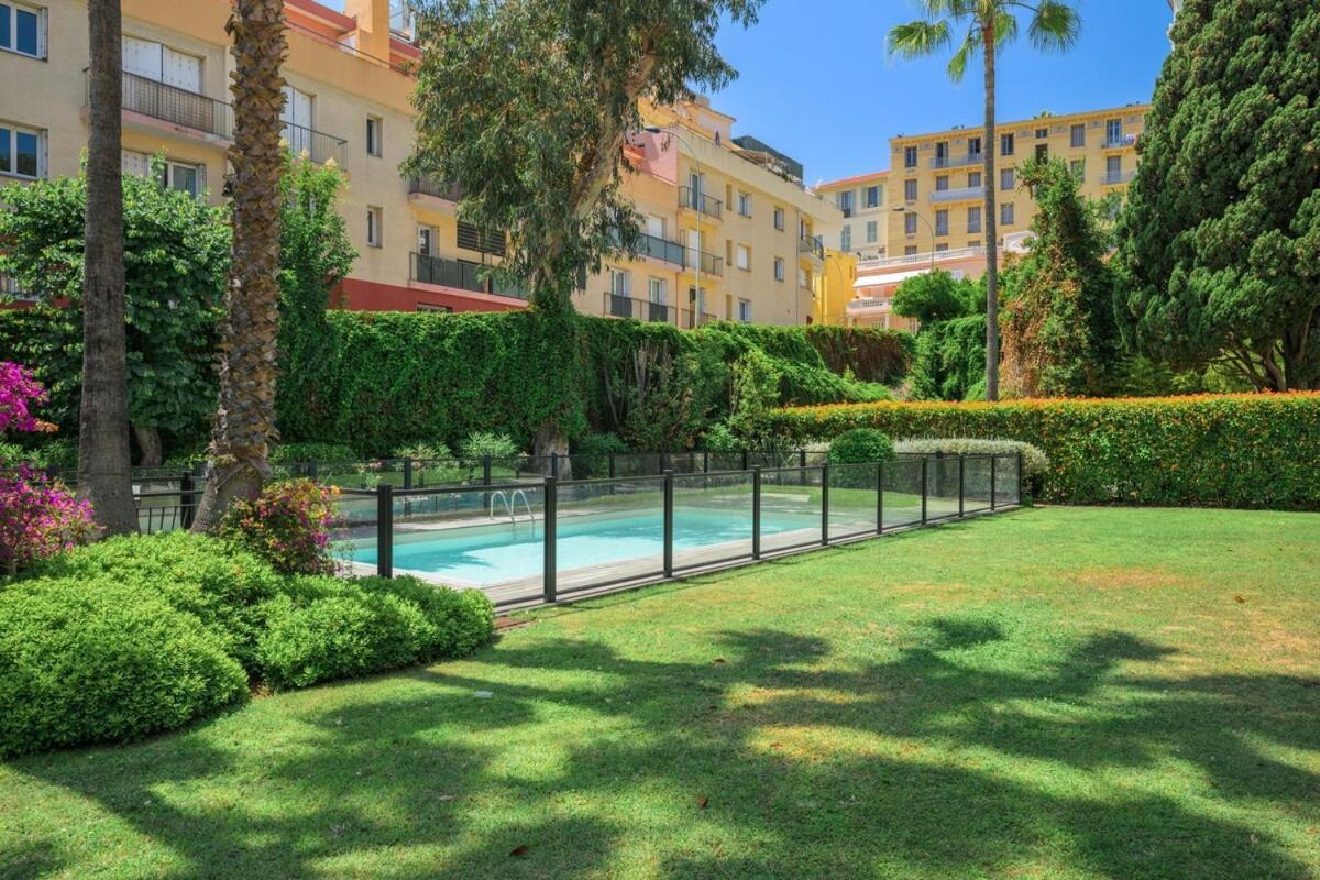 Le Coq Wagner - Parking - Air Conditioning - Pool Lejlighed Menton Eksteriør billede